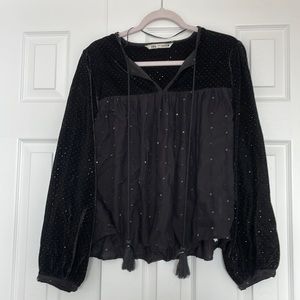 Black Zara top